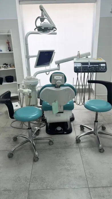 Стоматологическое кресло 