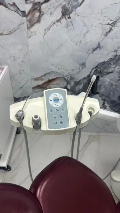 Стоматологическое кресло