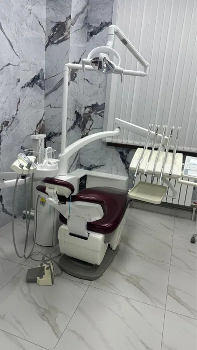 Стоматологическое кресло