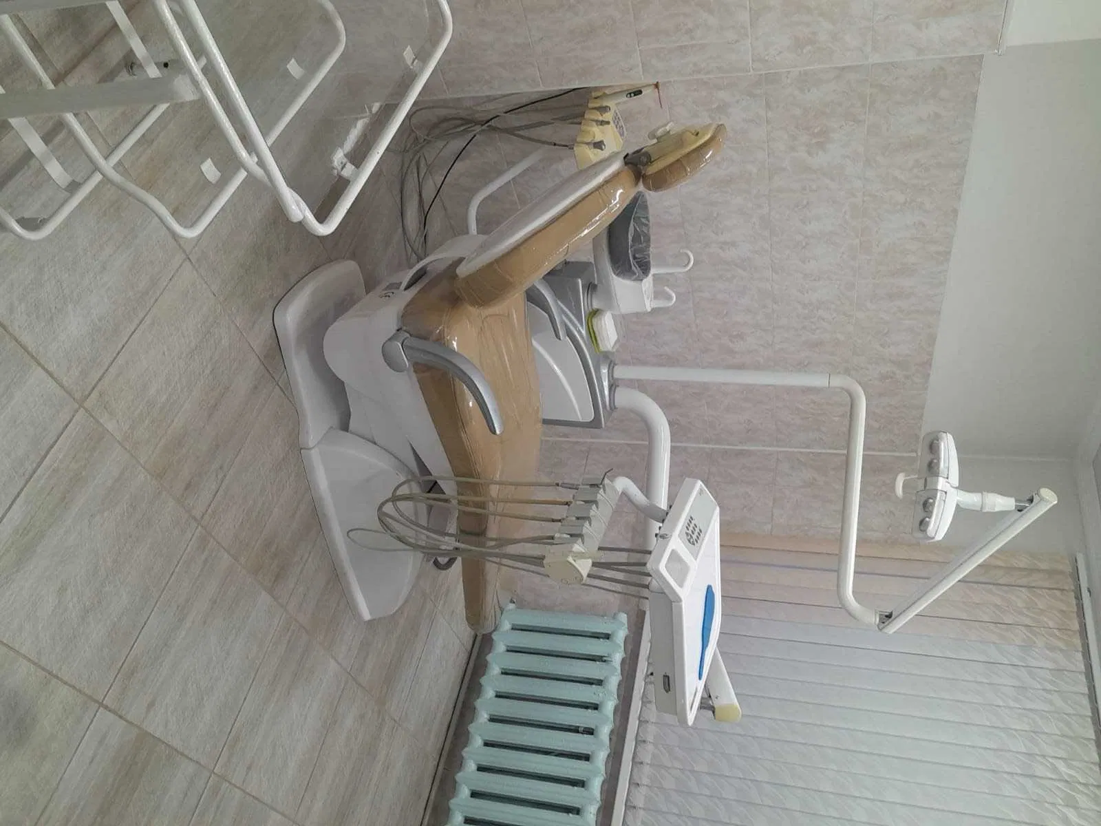 Продам стоматологическое кресло