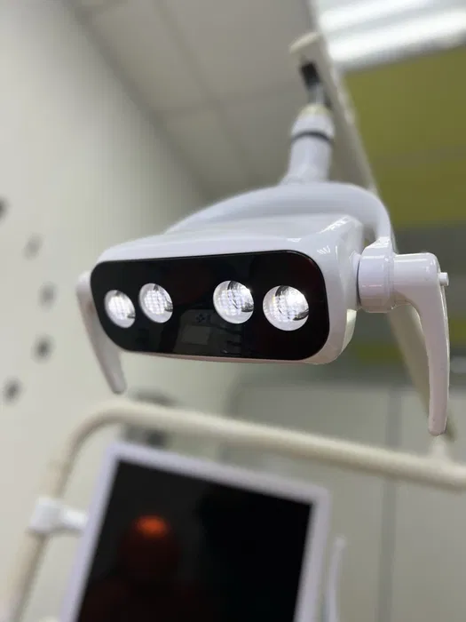 Стоматологическое кресло