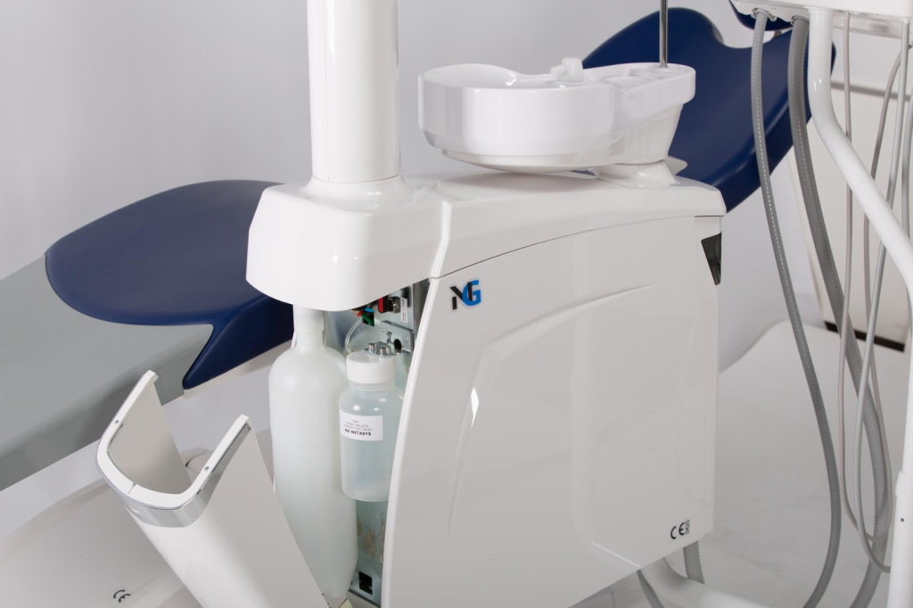 Glass 8.jpeg Glass 8.jpeg